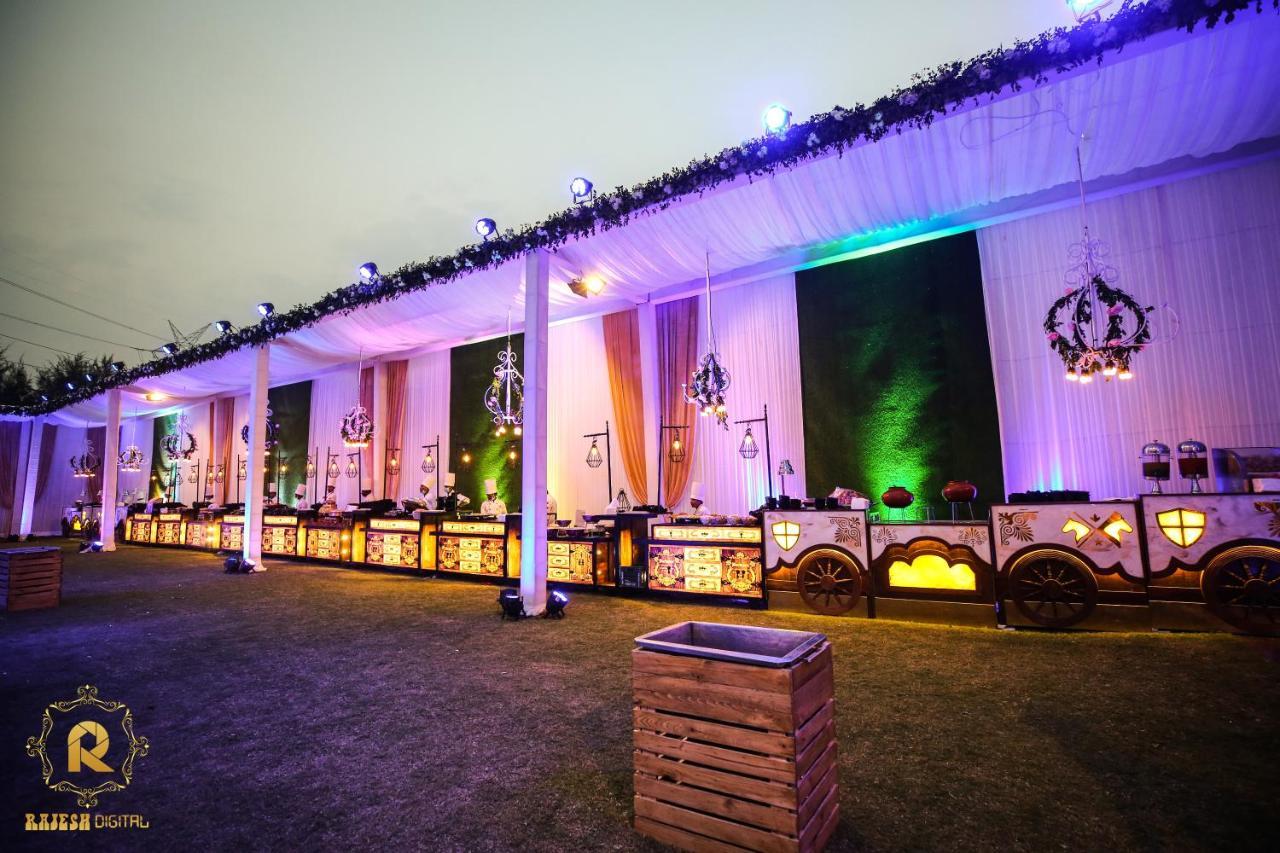 Golden Galaxy Hotels And Resorts Delhi (National Capital Territory of India) Exterior foto
